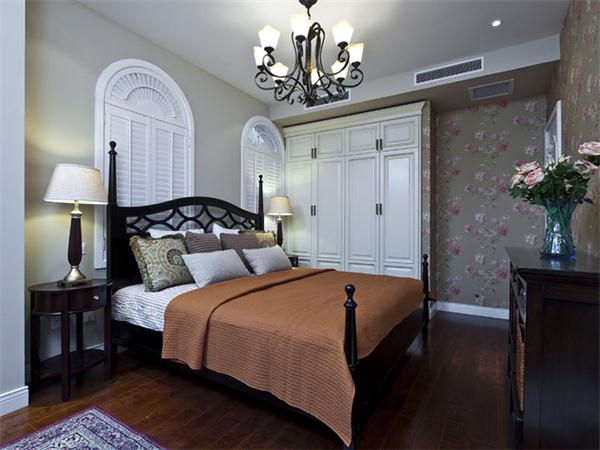 ���к����װ�ް���Ч��ͼ